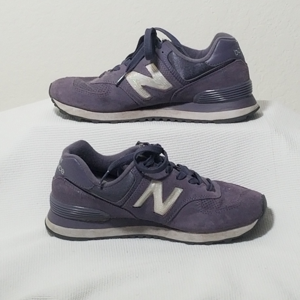New Balance Women's Purple Sneakers